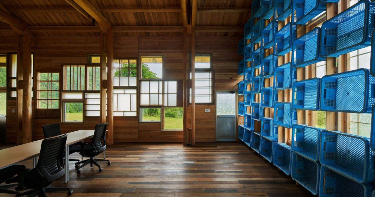  Vật liệu bền vững như tre và gỗ tái chế