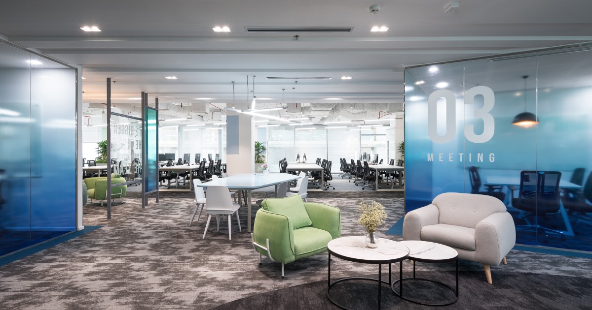 Nên chọn mô hình hybrid với 70–80% không gian mở là tối ưu nhất 2025