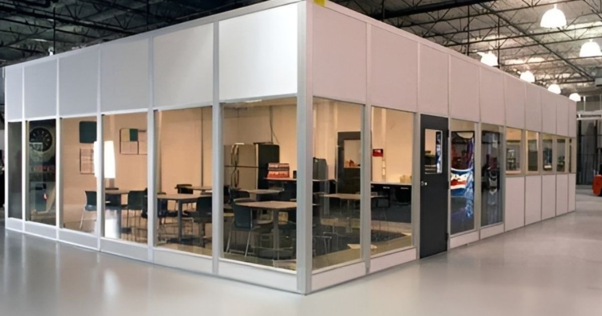 Văn phòng nhà xưởng đẹp dùng vật liệu tái chế