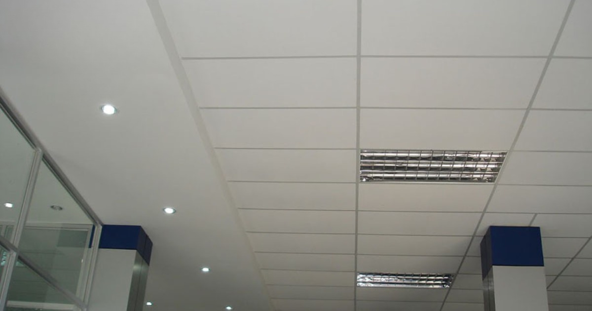 Trần nhựa thả tấm vuông 60x60cm vân đá