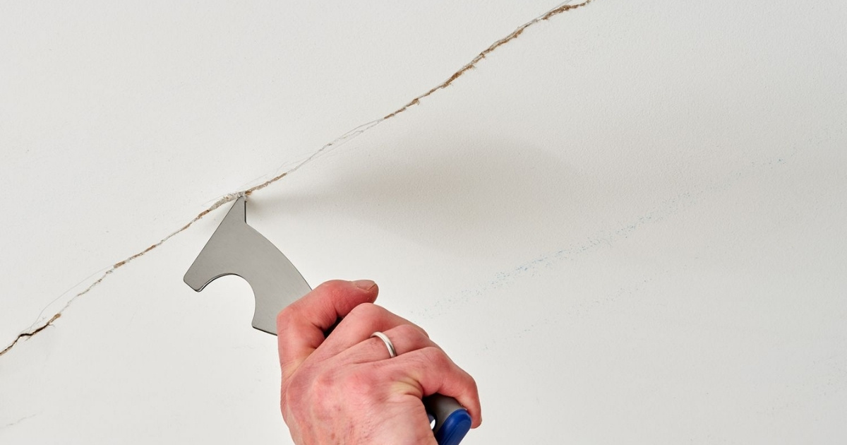 Nguyên nhân trần thạch cao bị nứt