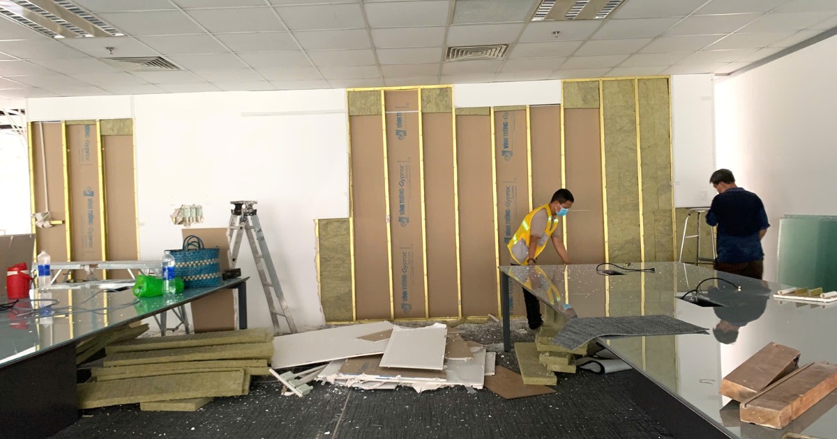 Một số hình ảnh mới nhất về thi công hoàn trả mặt bằng văn phòng tại Gia Phong