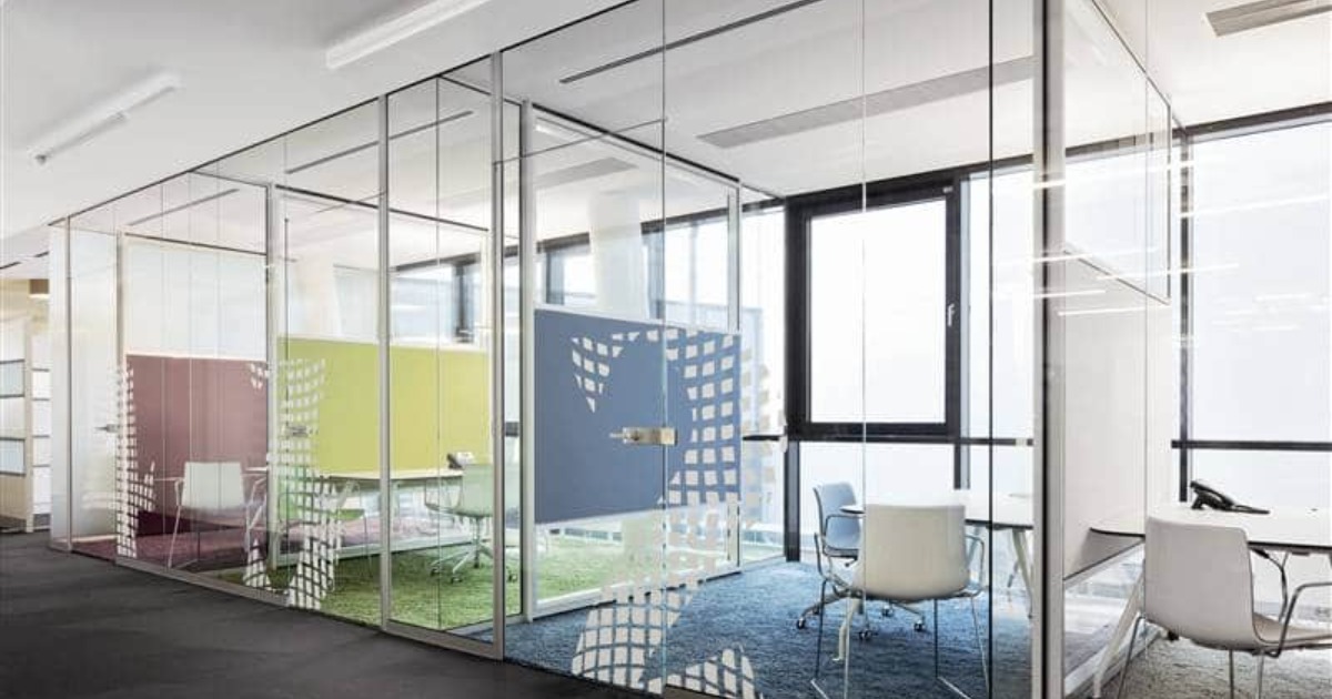 Quy trình thi công nhôm kính văn phòng của Gia Phong