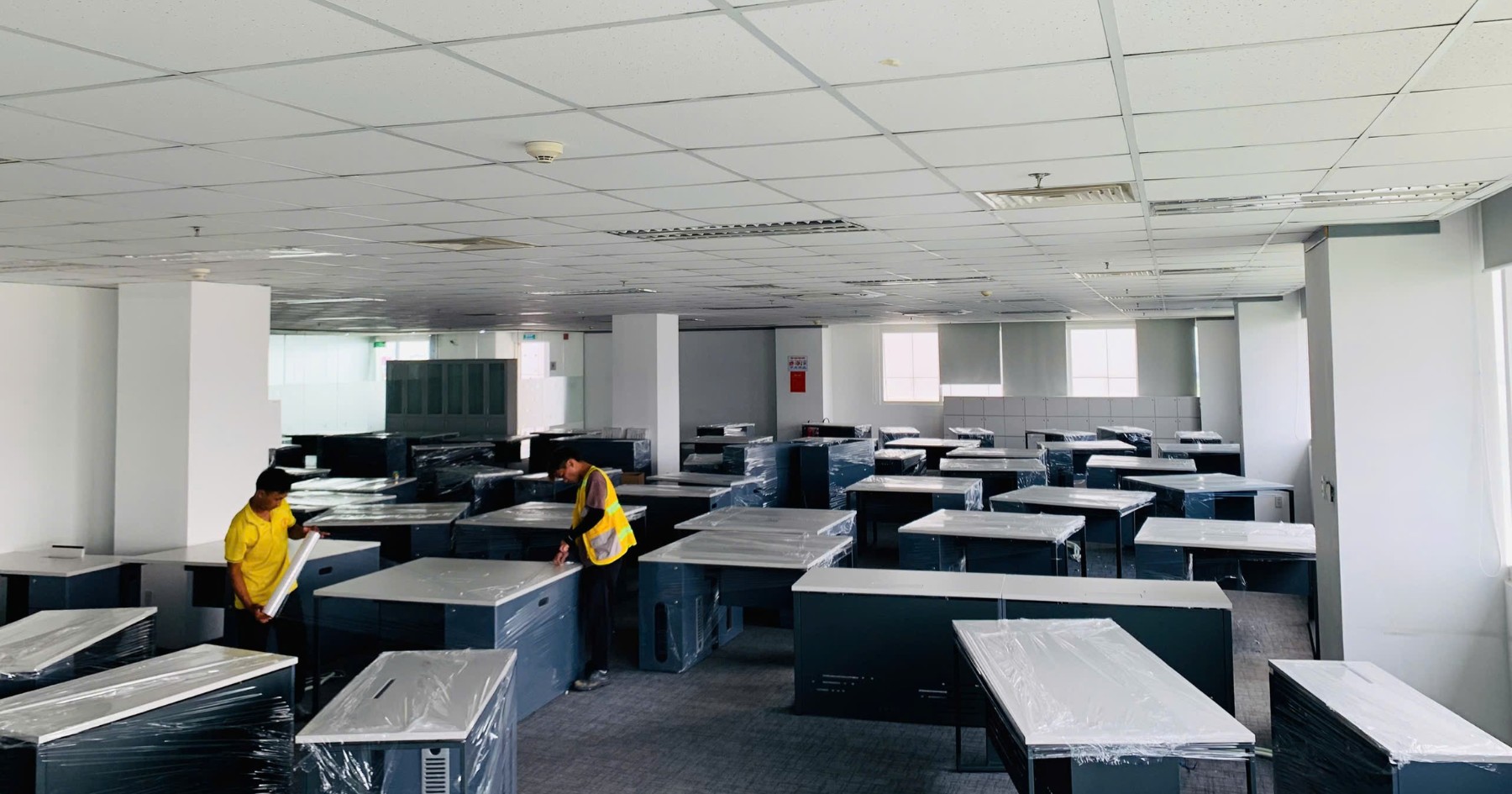 Quy trình thiết kế thi công nội thất văn phòng rõ ràng