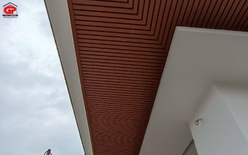 Các loại trần lam sóng TP.HCM nhựa PVC và Nano cao cấp