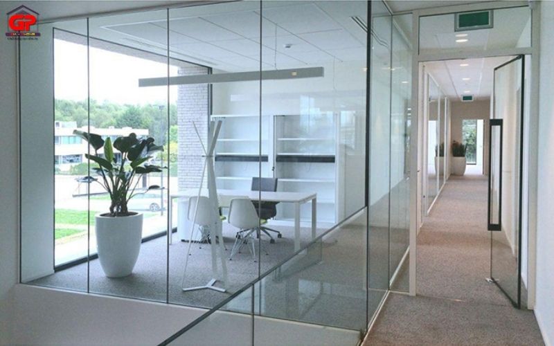 Đơn vị thi công vách ngăn kính uy tín nhận làm vách ngăn kính theo yêu cầu
