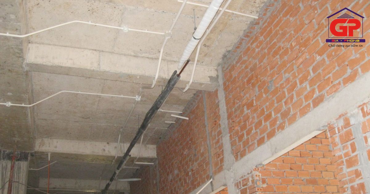 Cùng Gia Phong tìm hiểu chi tiết về điện nước âm tường