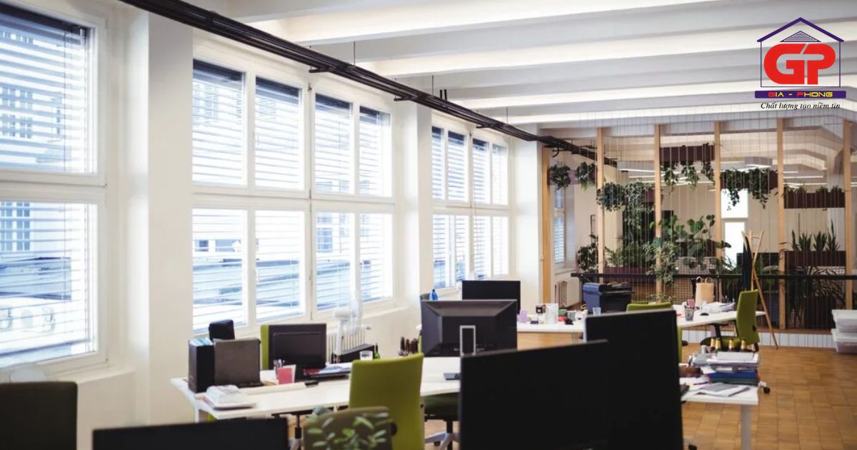 Giải pháp ứng dụng ánh sáng tự nhiên trong thiết kế văn phòng đẹp mà bạn nên biết