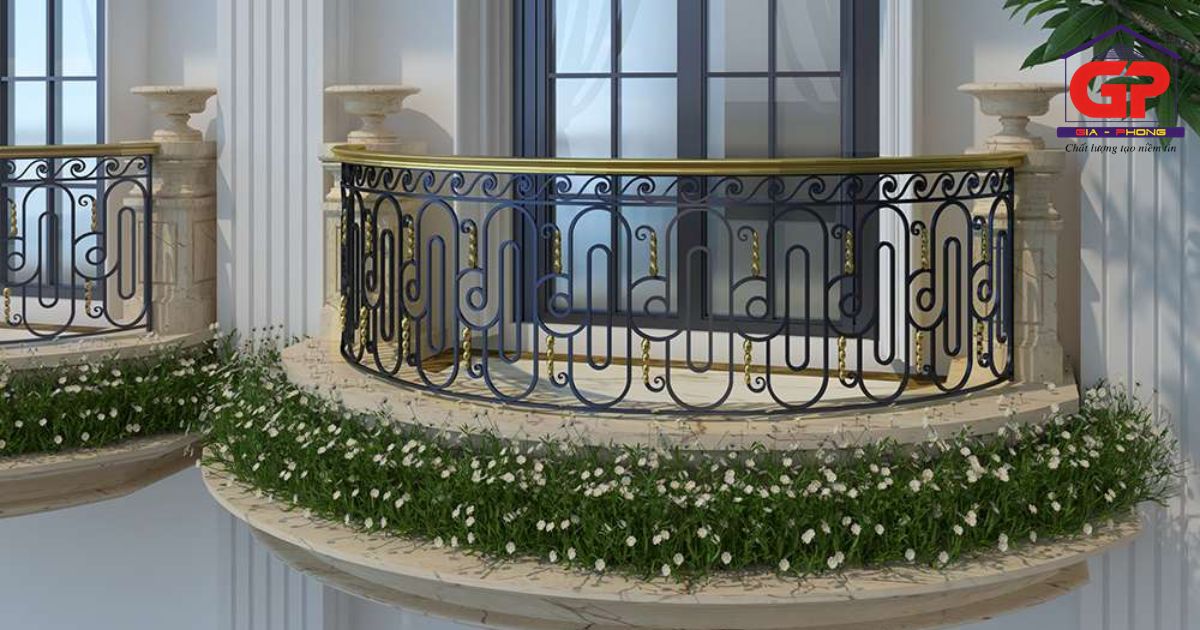 Lan can sắt giúp bảo vệ an toàn, tạo điểm nhấn cho kiến trúc