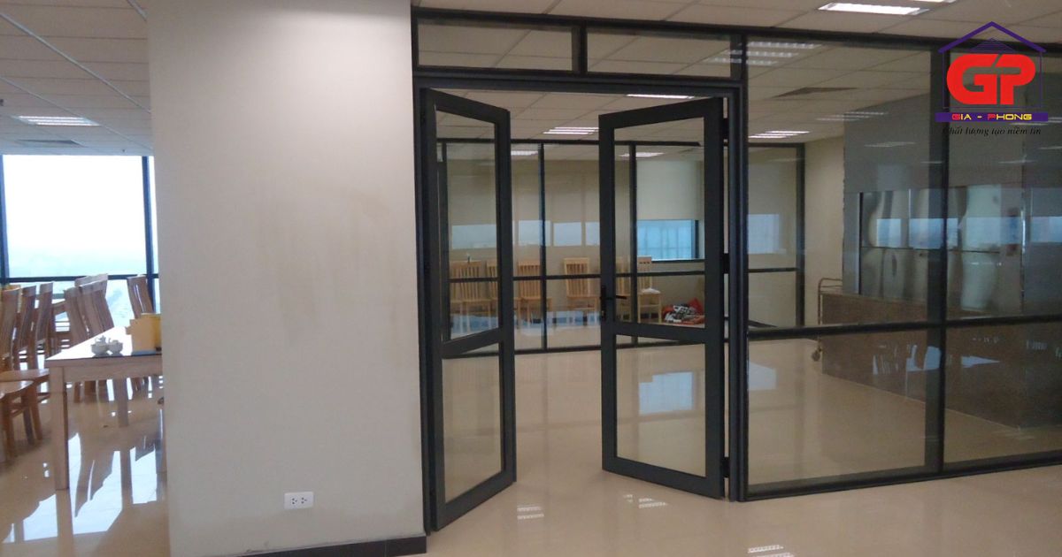 Thi công cửa nhôm kính theo quy trình đúng chuẩn