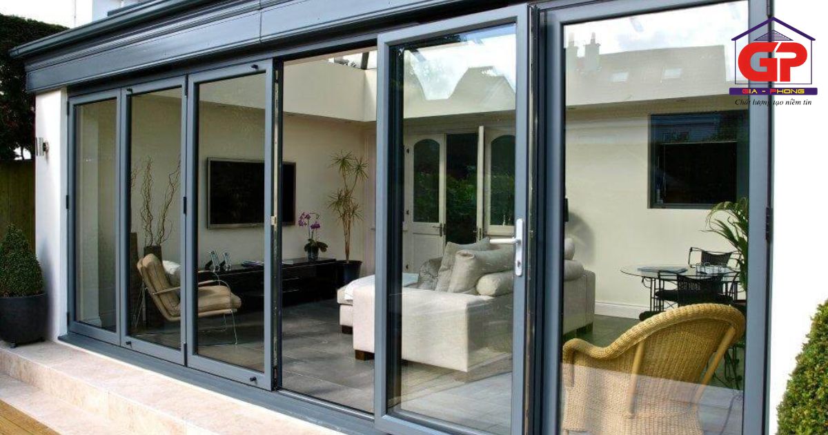Ưu điểm giúp cửa nhôm kính trở thành sự lựa chọn của nhiều gia đình